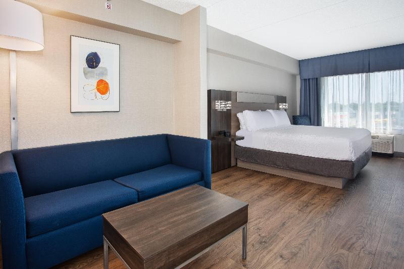 Люкс Кровать Кинг, Holiday Inn Express Kingston Central, An Ihg