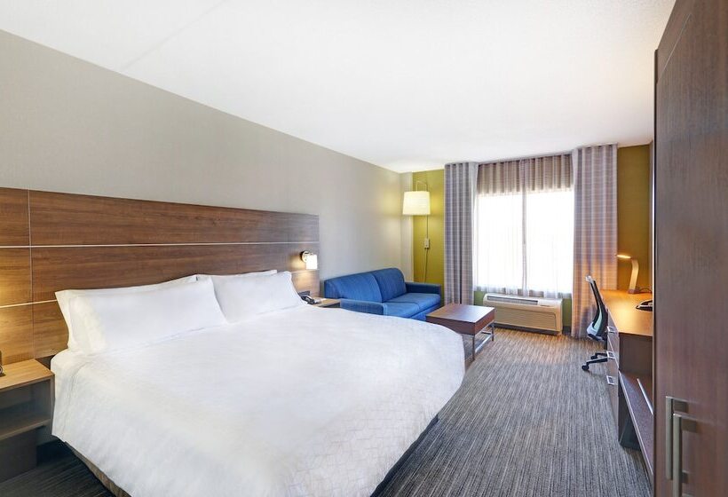 جناح لذوى الاحتياجات الخاصة, Holiday Inn Express & Suites   Woodstock, On Canada