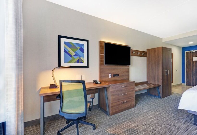 套房, Holiday Inn Express & Suites   Woodstock, On Canada