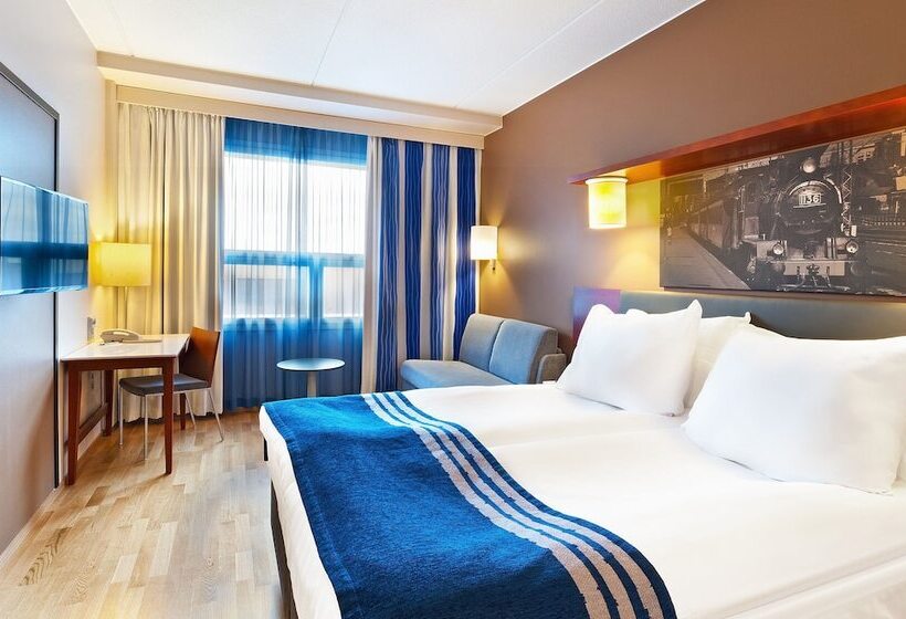 スタンダードルーム, Holiday Inn Tampere   Central Station, An Ihg
