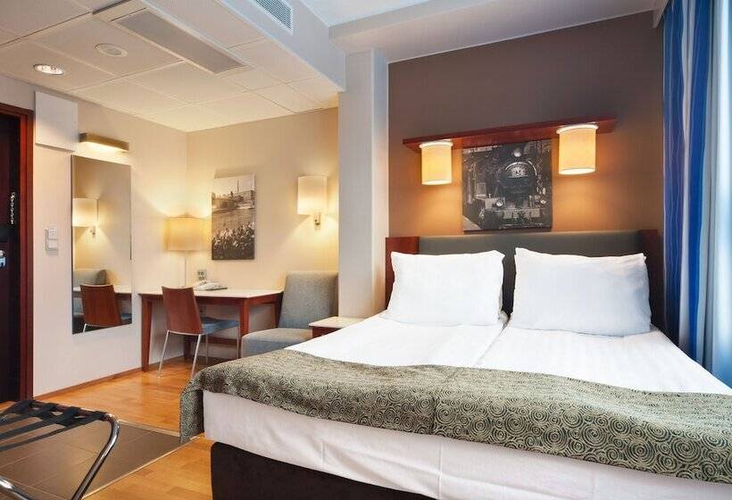 スタンダードルーム, Holiday Inn Tampere   Central Station, An Ihg