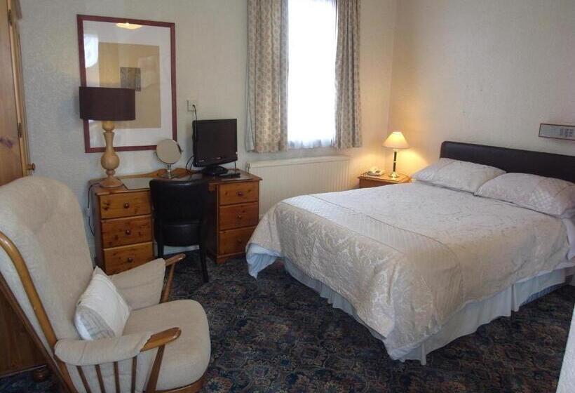 Номер Стандарт, Hylands