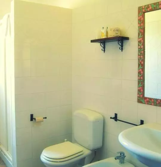 اتاق استاندارد چهار تخته, Il Casale Delle Rose