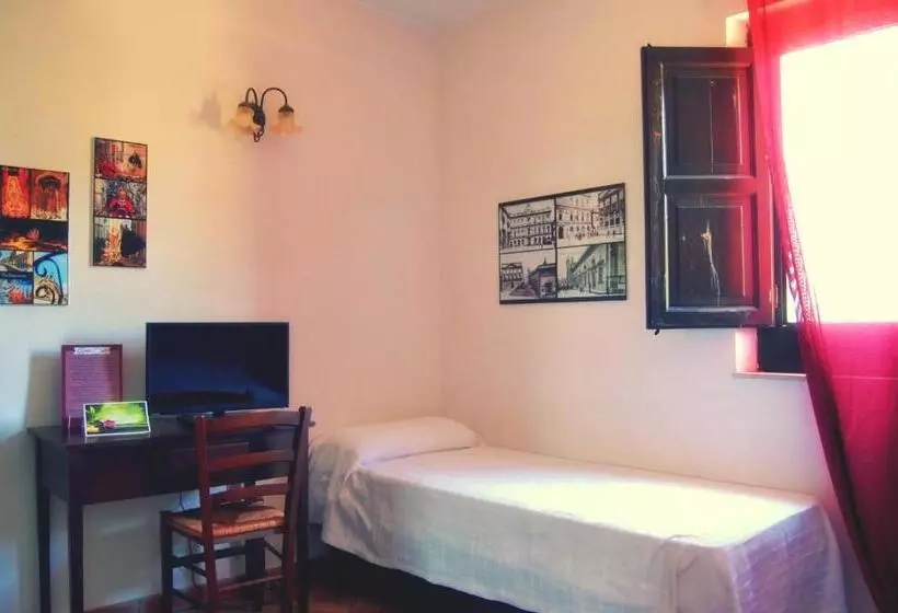 اتاق استاندارد چهار تخته, Il Casale Delle Rose