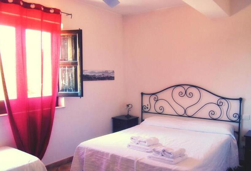 4인용 스탠다드 룸, Il Casale Delle Rose