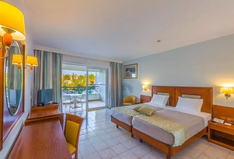 スーペリアールーム, Kipriotis Maris Suites