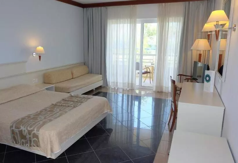 スタンダードルーム, Kipriotis Maris Suites