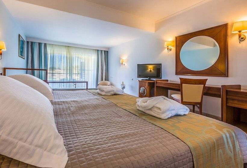 小型套房, Kipriotis Maris Suites