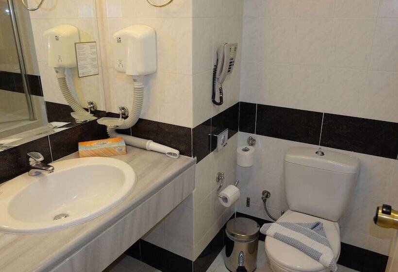 スタンダードルーム, Kipriotis Maris Suites