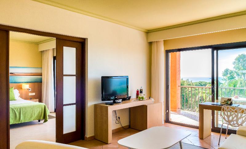 スタンダードルーム, Kipriotis Maris Suites