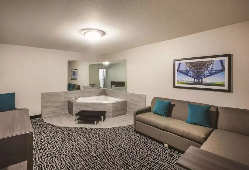 スーペリアールーム, La Quinta By Wyndham Walker   Denham Springs