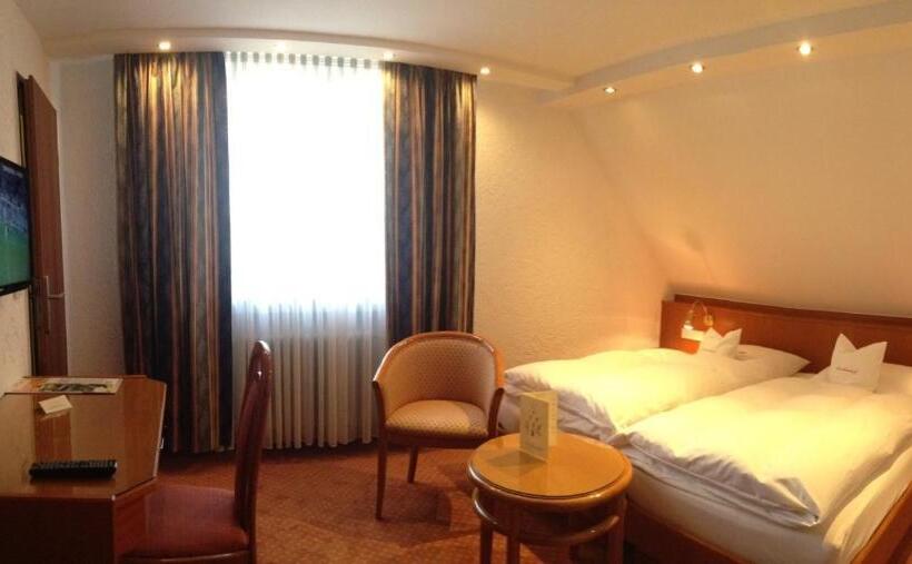 Номер Стандарт, Lindenhof