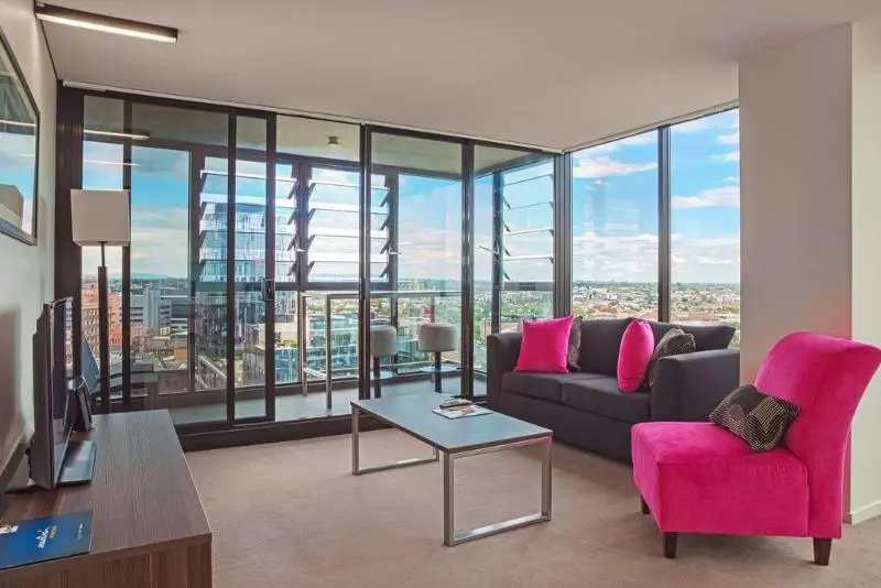 Executive-huoneisto 3 Makuuhuonetta, Mantra St Kilda Road