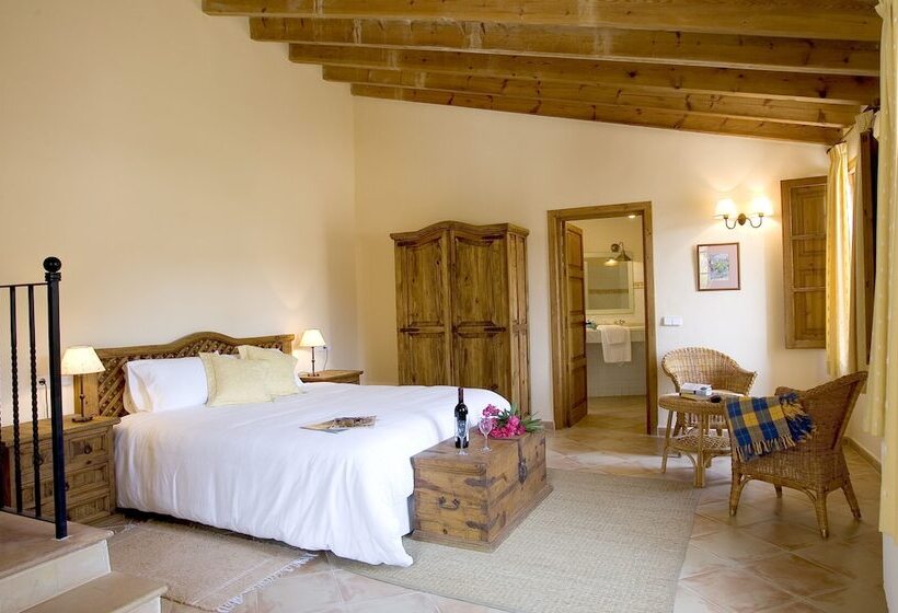 标准三人间, Rural Nou Dalt Muntanya