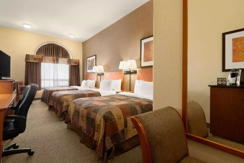 スタンダードルーム, Ramada By Wyndham Drayton Valley