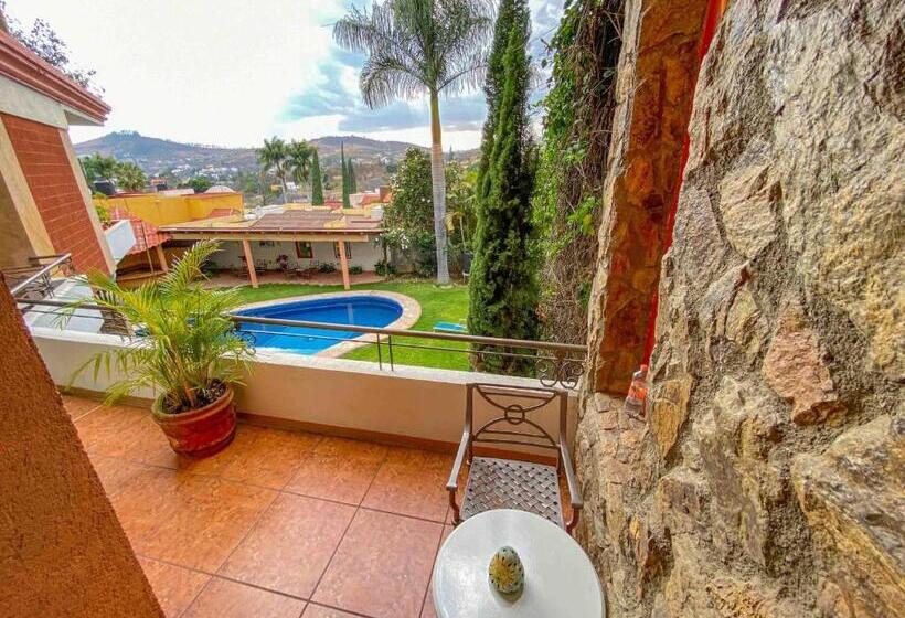 غرفه قياسيه سريرين مزدوجين, Suites Xadani