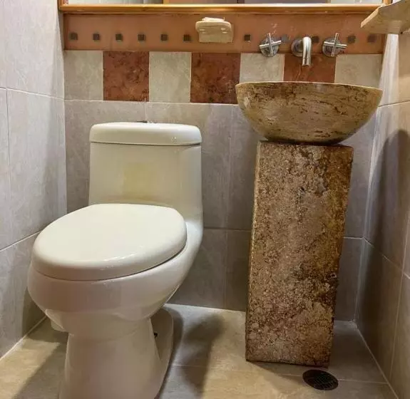 سوییت جونیور, Suites Xadani