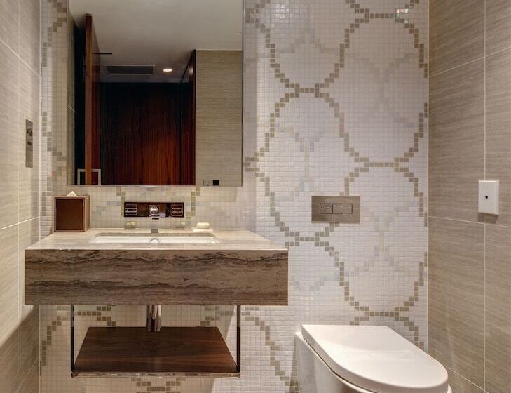 スイート, The Darling At The Star