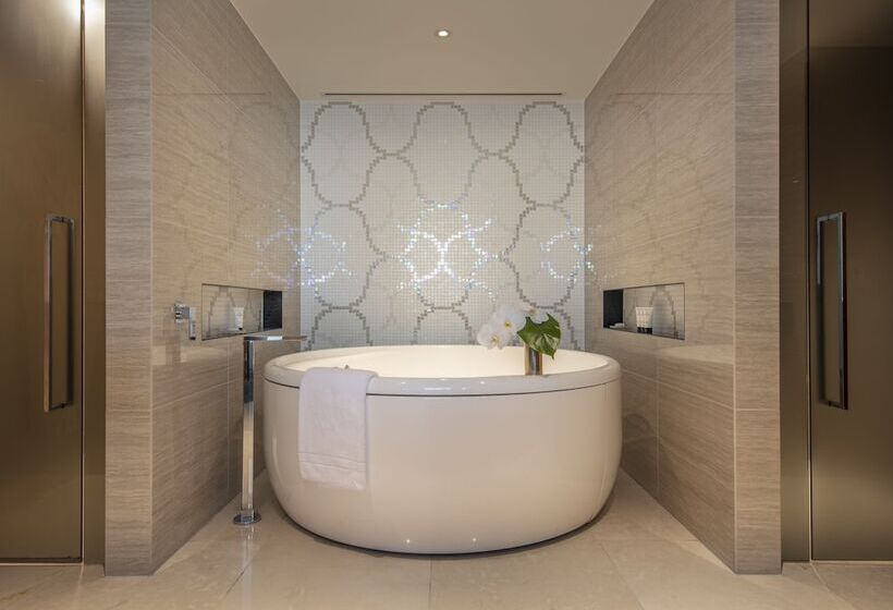 スイート, The Darling At The Star