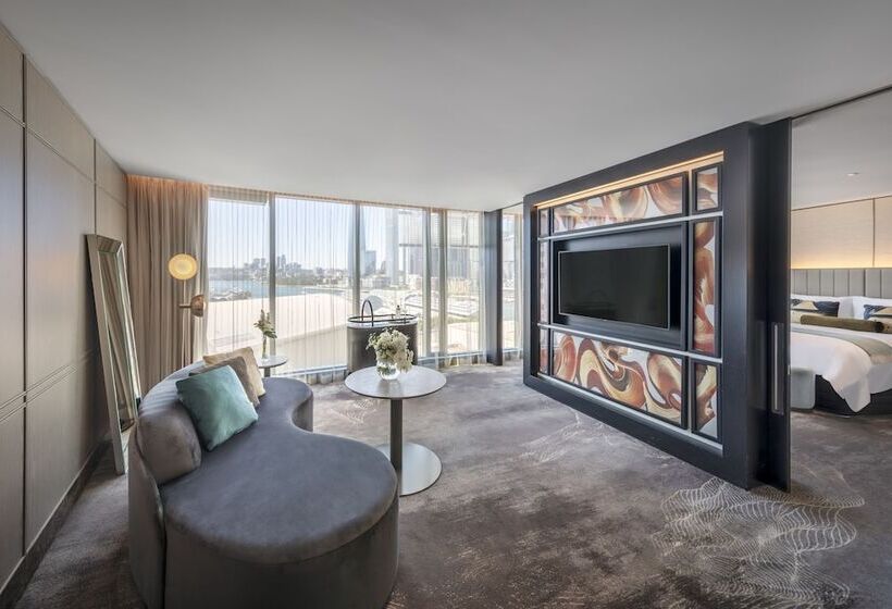 スイート, The Darling At The Star