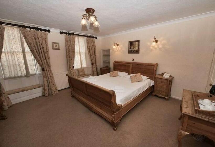 Номер Стандарт, The Old Well Inn