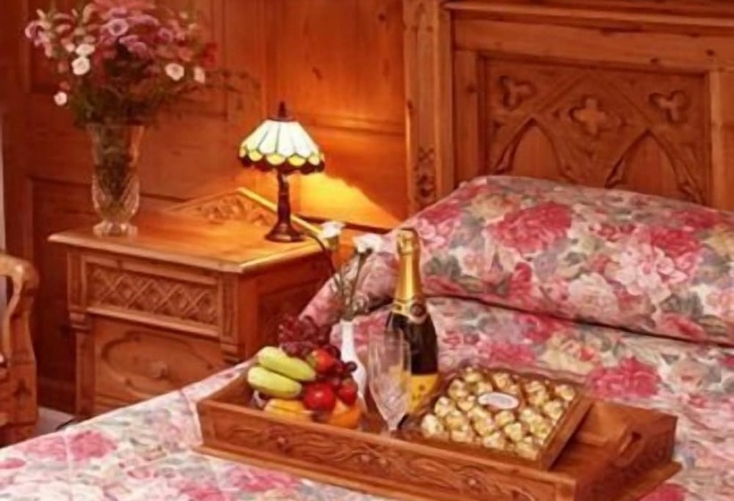 Номер Стандарт, The Old Well Inn