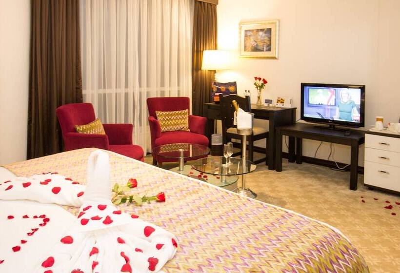 اتاق لوکس, The Panari Hotel   Near Jomo Kenyatta International Airport