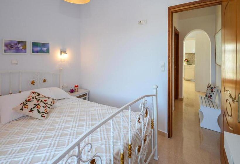 Апартаменты 1 Спальня Вид на Море, Villa Maryelen