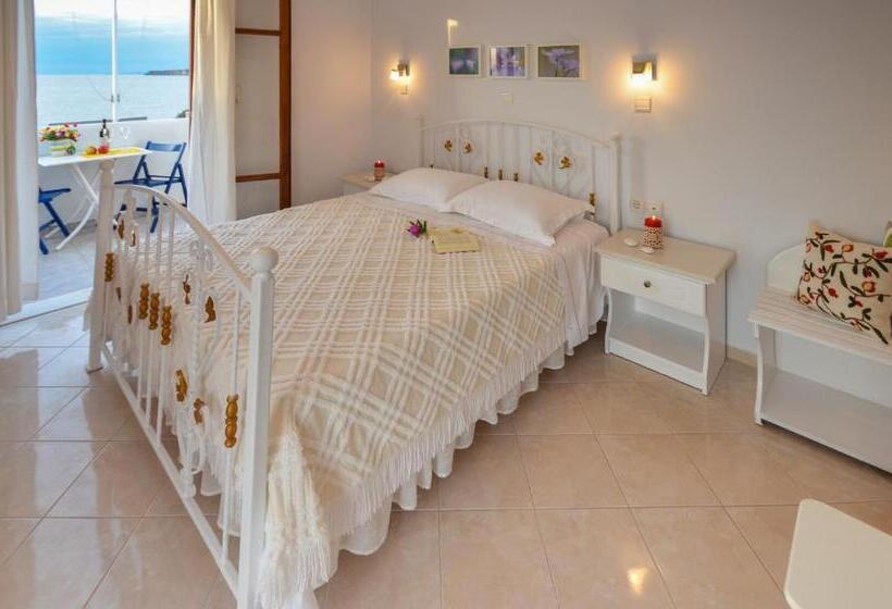 Студия Стандарт Вид на Море, Villa Maryelen