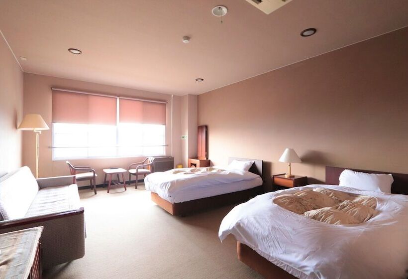 اتاق استاندارد, Yakushidaira Akanejyuku