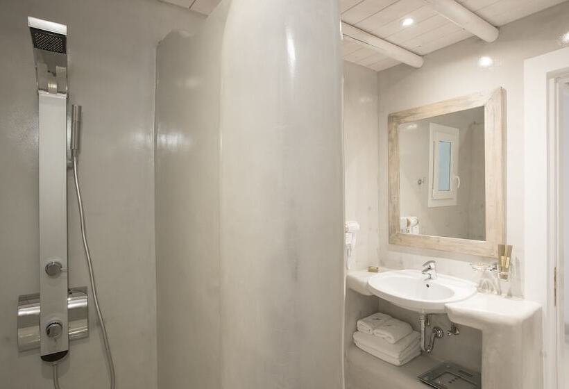 标准间, Paros Palace