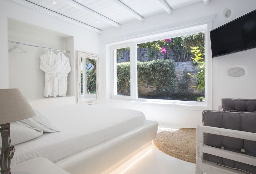 豪华套房, Paros Palace