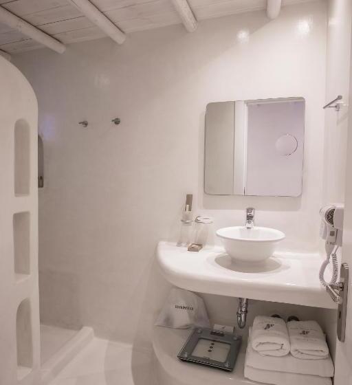 标准间, Paros Palace