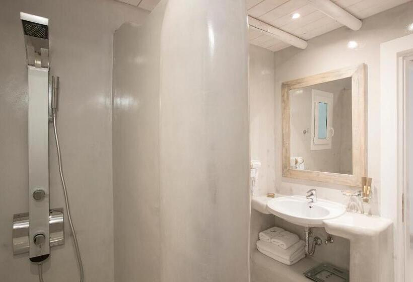 标准间, Paros Palace