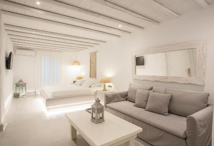 주니어 스위트, Paros Palace