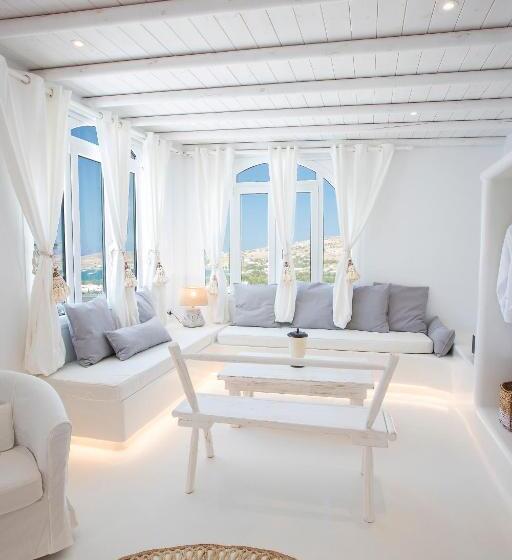 豪华套房, Paros Palace