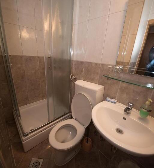 اتاق استاندارد, Lafodija