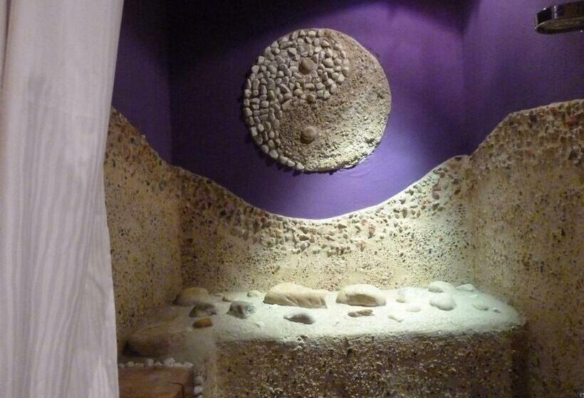 Cama em Quarto Compartilhado, Artharmony Pension & Hostel