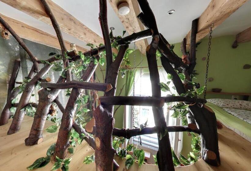 Quarto Familiar Banheiro Compartilhado, Artharmony Pension & Hostel