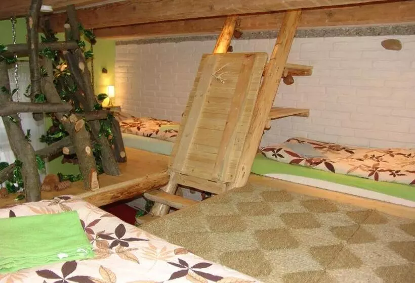 Perhehuone Jaettu Kylpyhuone, Artharmony Pension & Hostel