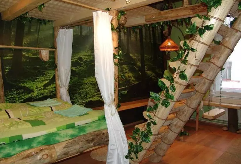 Perhehuone Jaettu Kylpyhuone, Artharmony Pension & Hostel