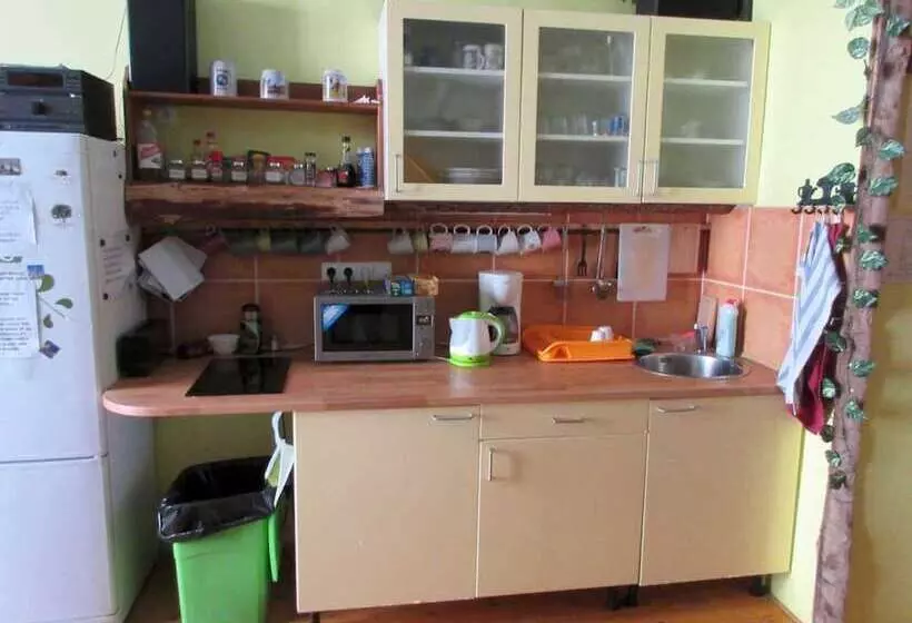 Standard Neljän Hengen Huone, Artharmony Pension & Hostel
