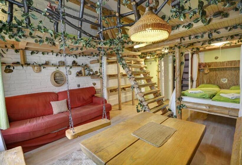 Quarto Familiar Banheiro Compartilhado, Artharmony Pension & Hostel