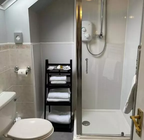 اتاق استاندارد با تخت بزرگ, Daviot Guest House