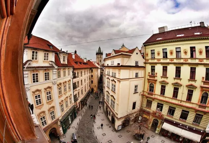 اتاق استاندارد با سرویس بهداشتی مشترک, Hostel Homer   Old Town Square