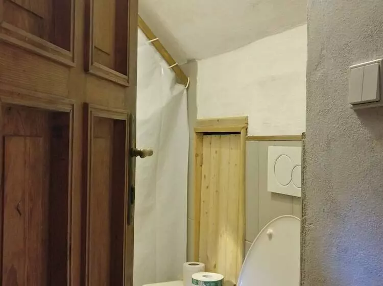اتاق راحتی سه تخته, Hostel Krumlov House