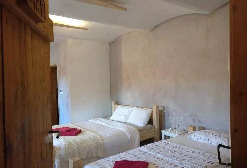 اتاق خانوادگی, Hostel Krumlov House