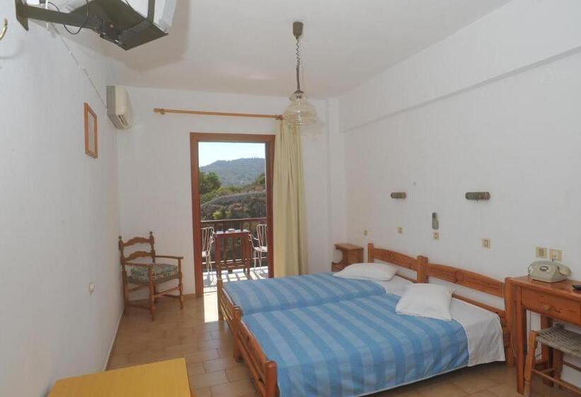 חדר סטנדרט נוף להרים, Casteli