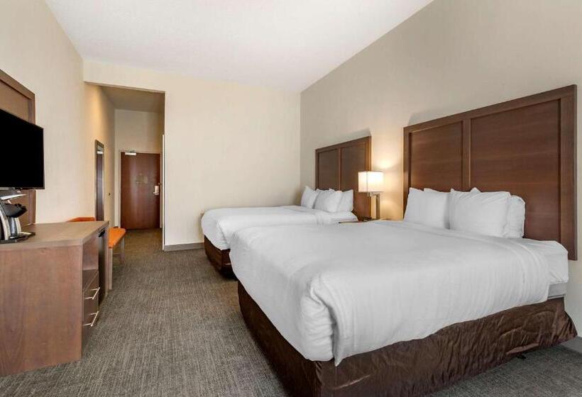 غرفة قياسية لذوى الاحتياجات الخاصة, Comfort Inn & Suites Chestertown