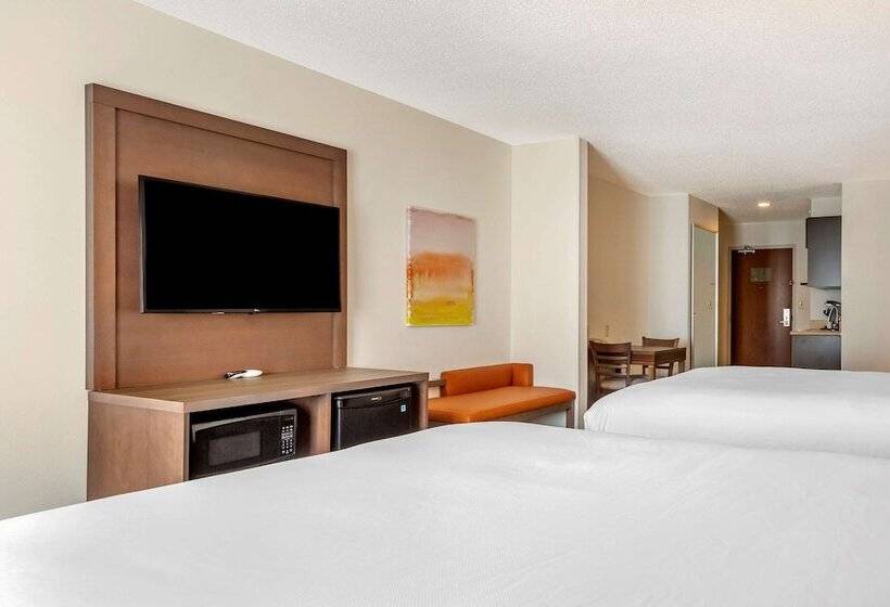 Люкс, Comfort Inn & Suites Chestertown